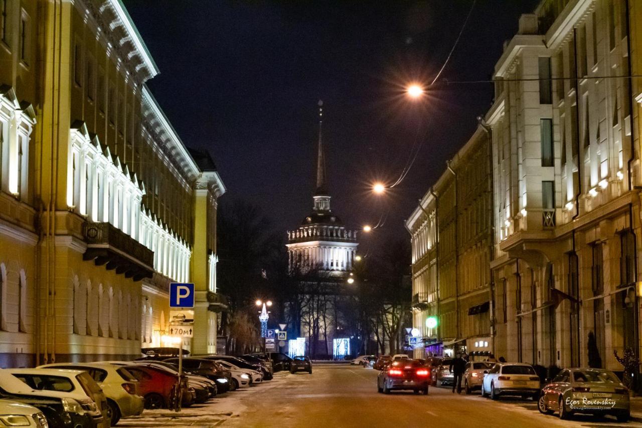 Solo Admiralteyskaya Hotell Sankt Petersburg Exteriör bild